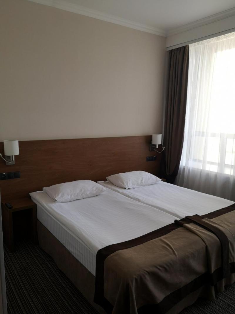 Optima Kremenchuk Hotel Room photo