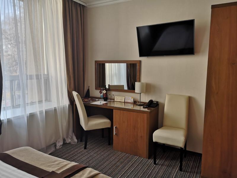 Optima Kremenchuk Hotel Exterior photo